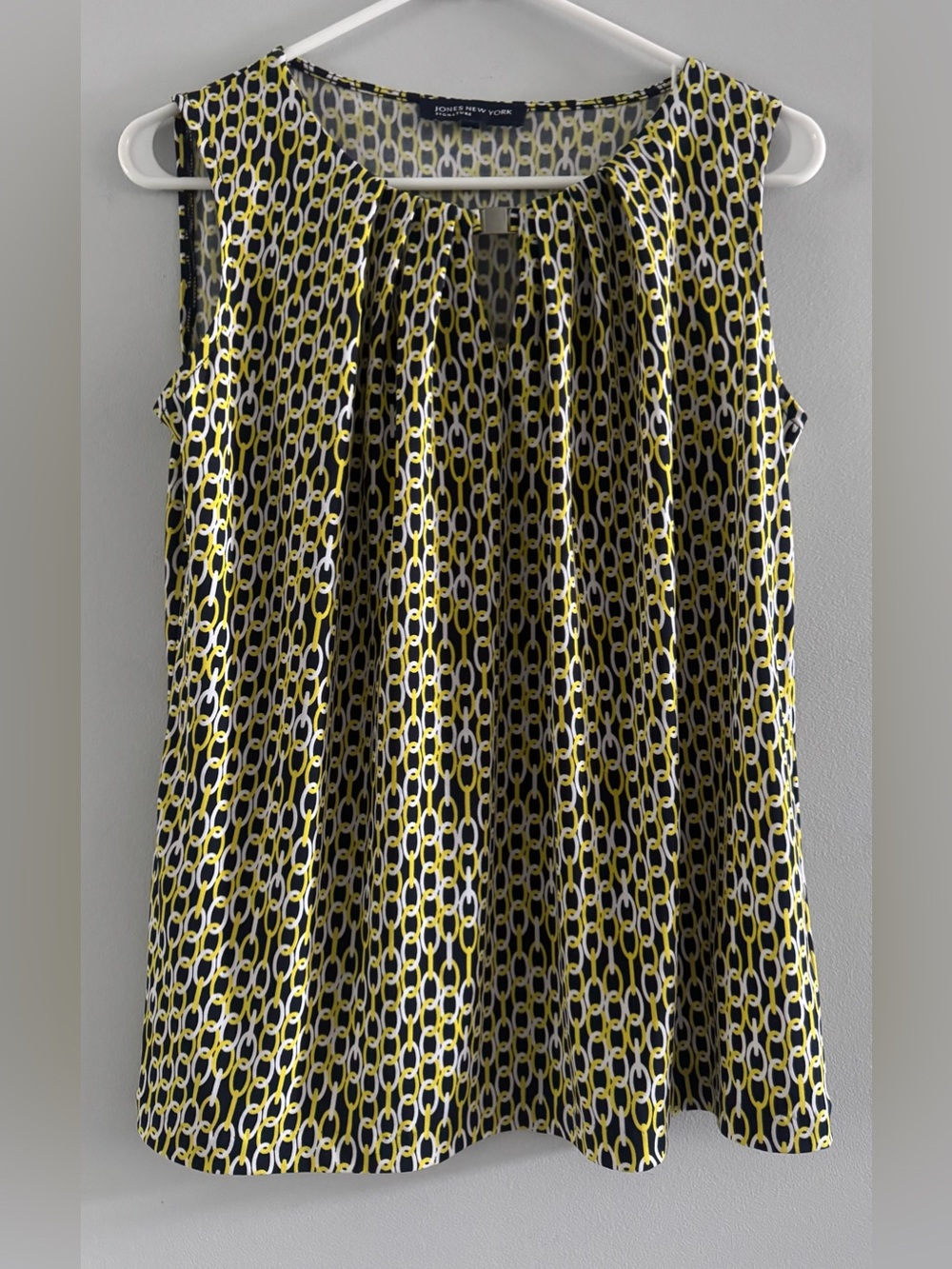 Jones New York Sleeveless Blouse Small Chain Print Top Black Yellow